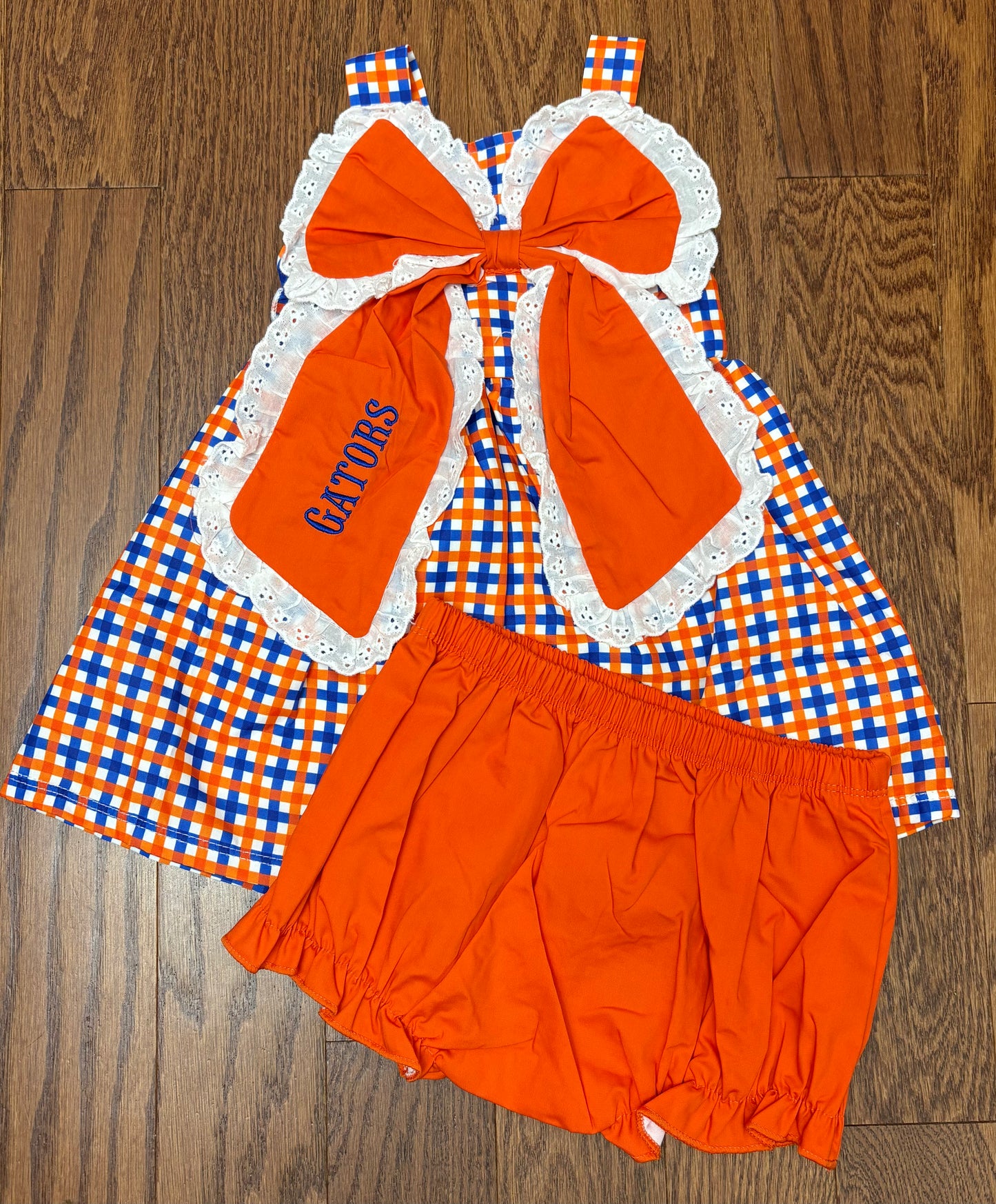 Gators Bowtiful Girl Diaper Set