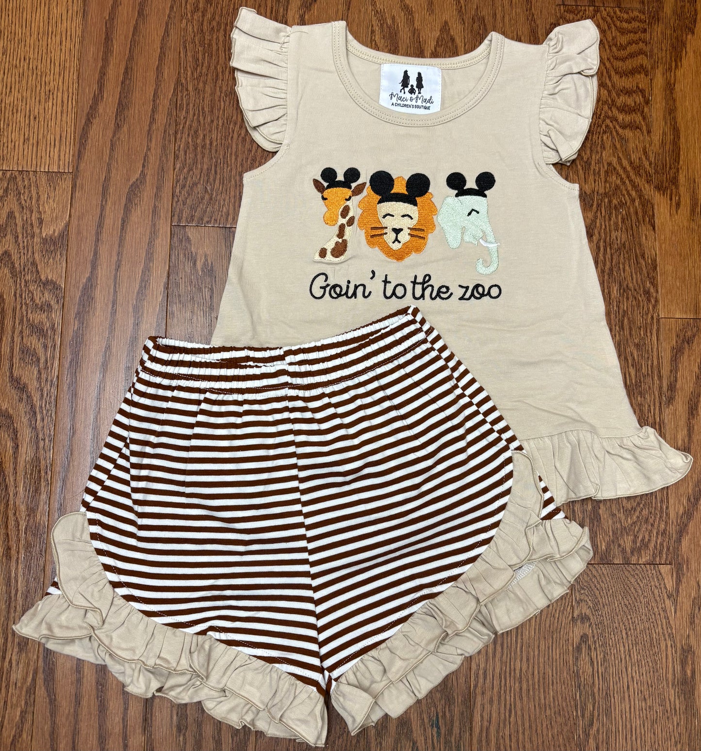 Goin’ to the Zoo girl short set