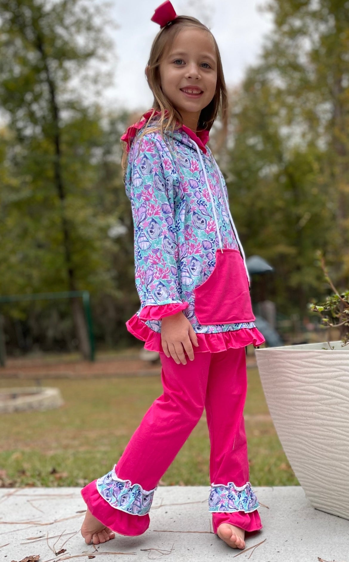 She’ll Concher the World Girls hooded Set