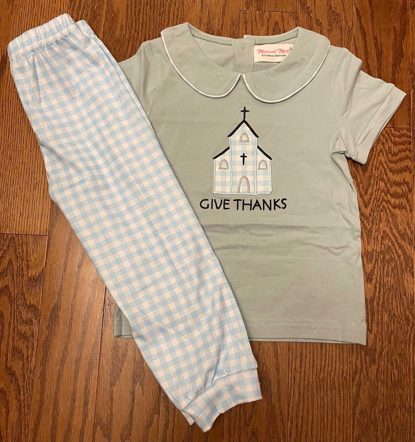 Give Thanks boy set