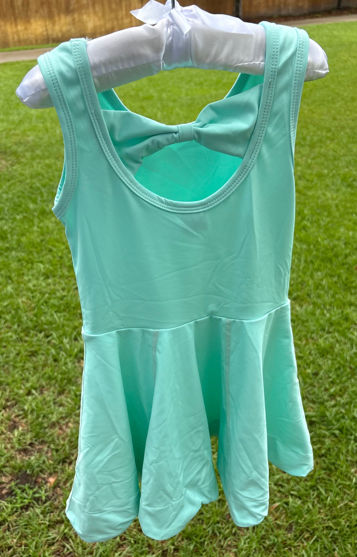 Athletic mint dress with shorts unattached