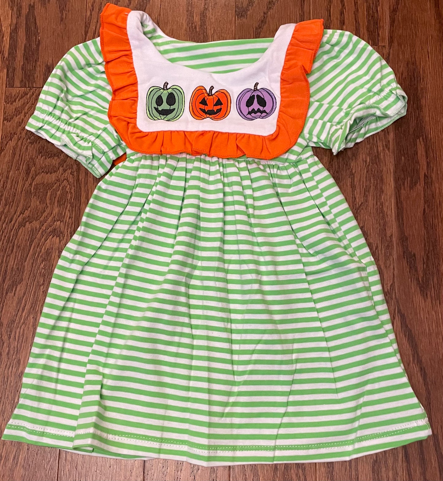 Halloween trio colored pumpkins dress