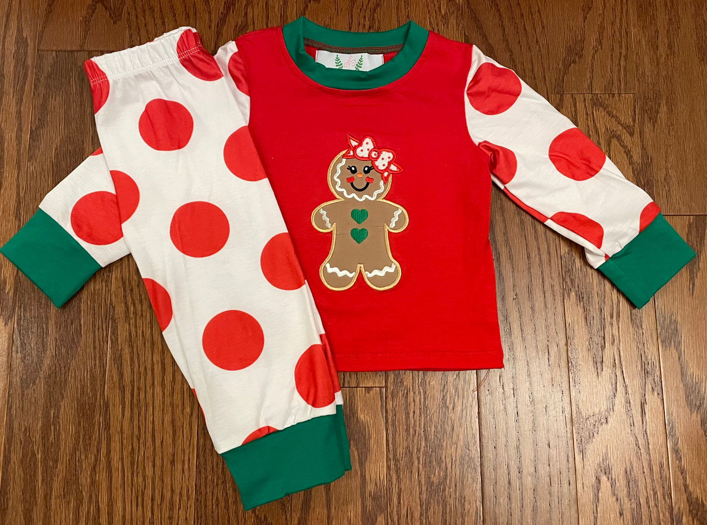 Gingerbread girls lounge set