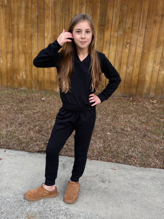 Girls Cross Over Pullover and Jogger Set - Black