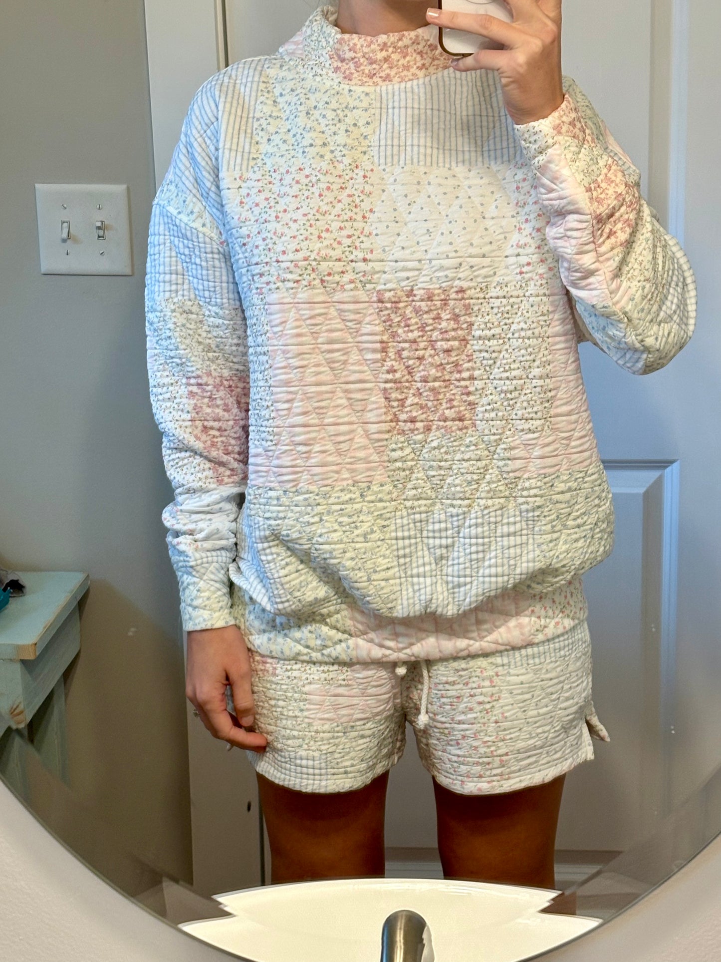 Women’s Quilted mockneck sweater